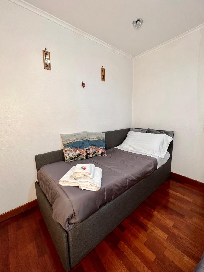 Casa Vacanze Maridy Neapel Exteriör bild
